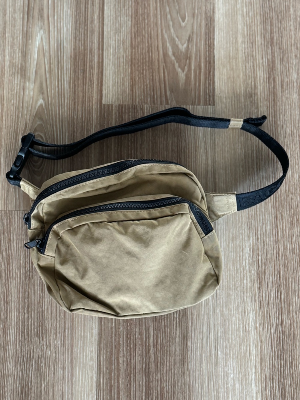 BAGGU Brown Fanny Pack